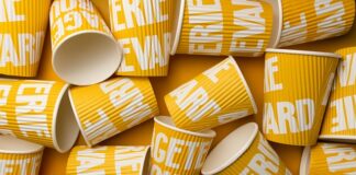 Dlaczego plastik śmierdzi?